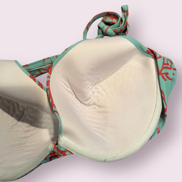 Women's Victoria's Secret Coral Print Bikini 36C and Medium - Picture 12 of 16